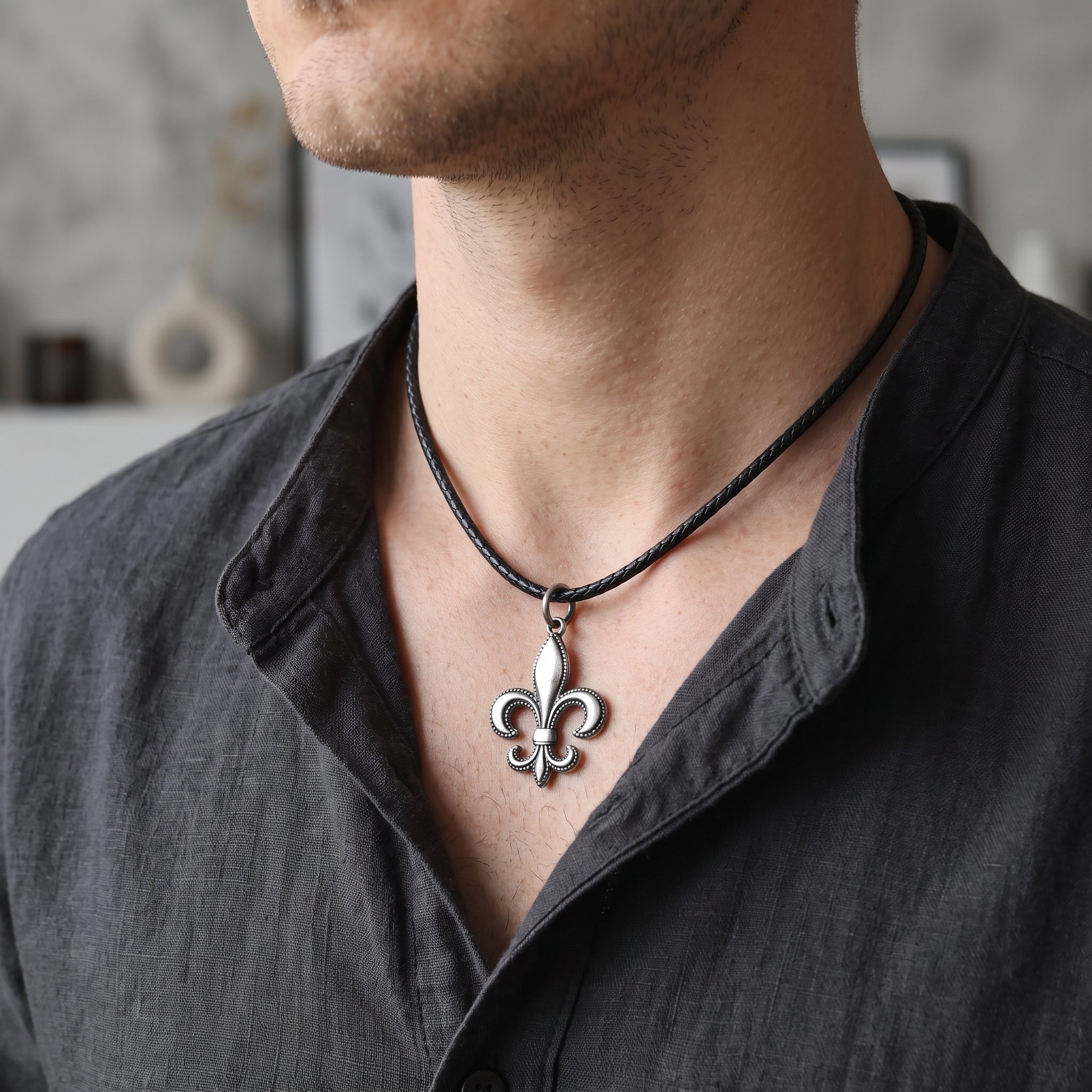 925 Sterling Silver Fleur-de-Lis Pendant Necklace, Vintage Beaded Lily Jewelry