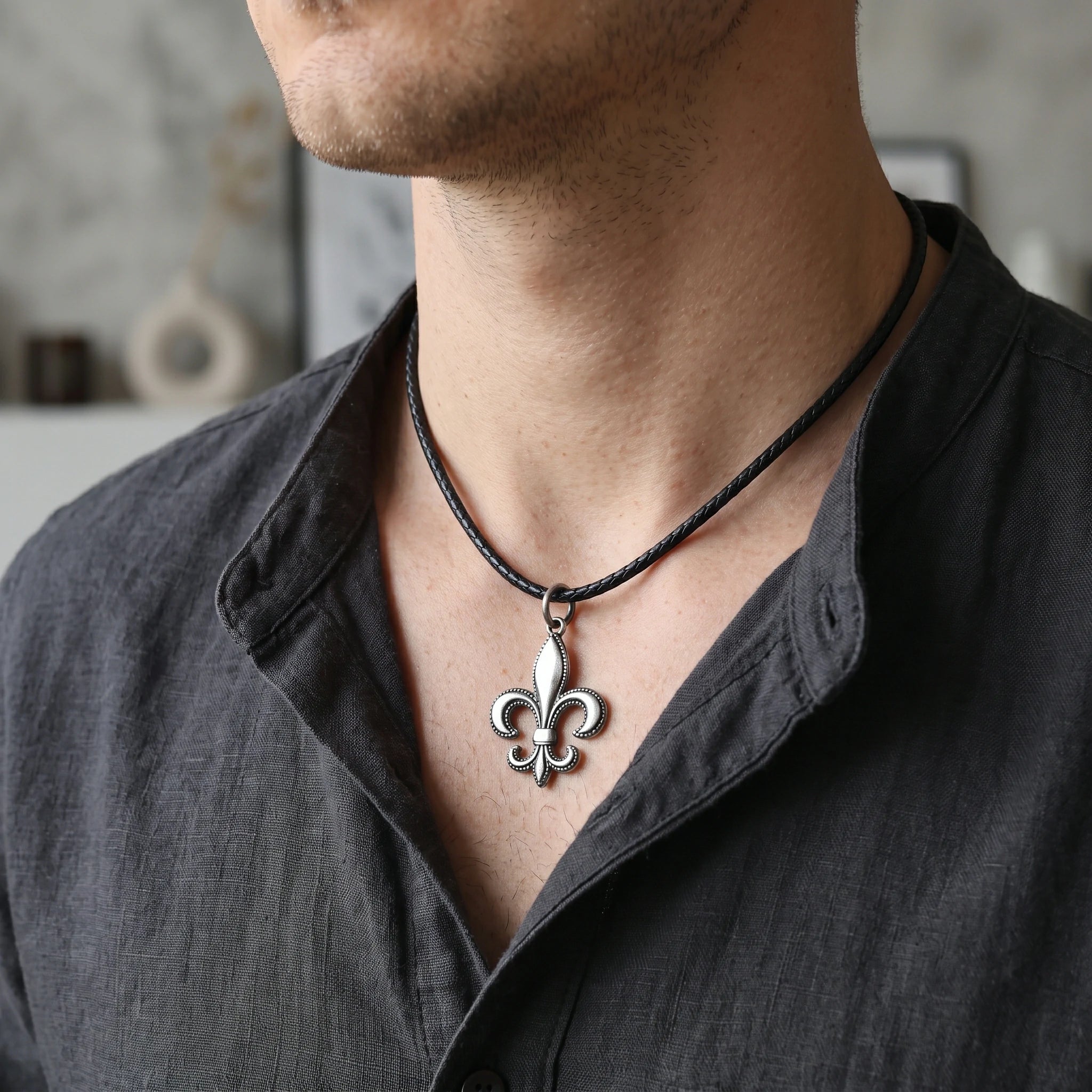 925 Sterling Silver Fleur-de-Lis Pendant Necklace, Vintage Beaded Lily Jewelry