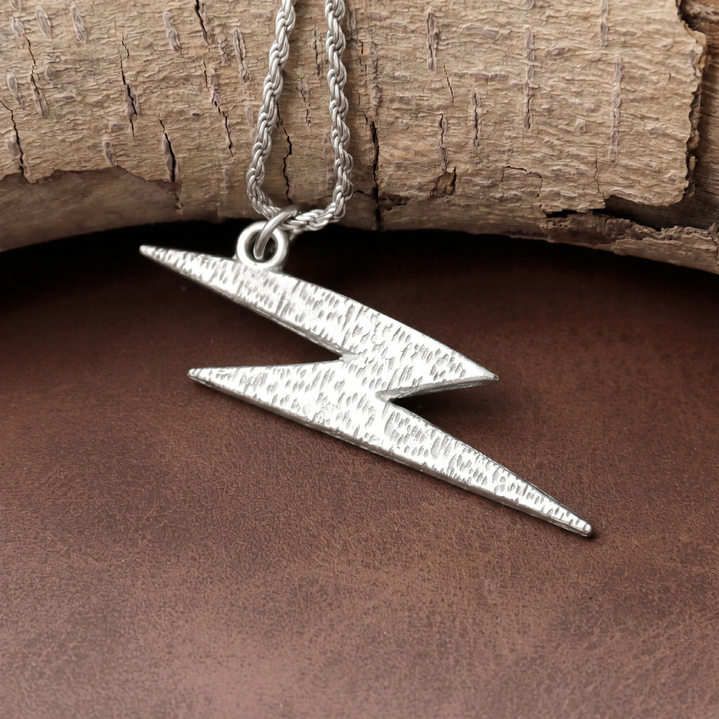 925 Sterling Silver Lightning Bolt Pendant for Bold Style and Inner Strength