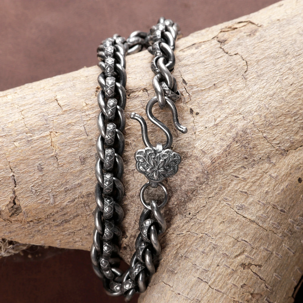 Vintage 925 Sterling Silver Floral Clasp Chain Bracelet for Women